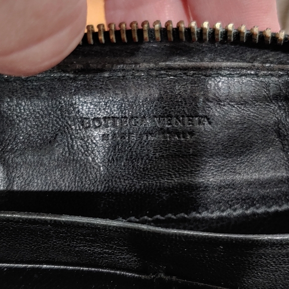 🥰 Bottega Veneta Wallet 🥰 - Picture 2 of 11